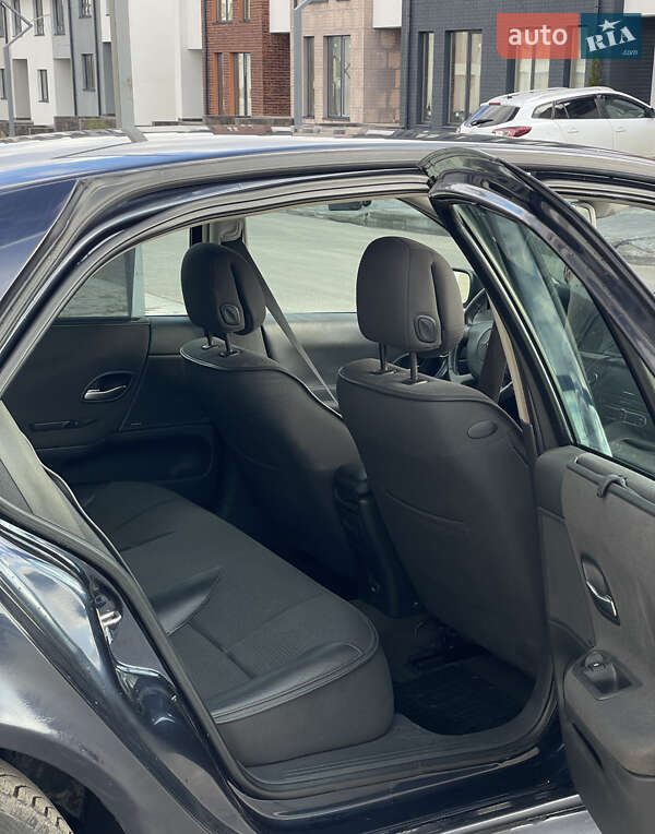 Лифтбек Renault Laguna 2005 в Ровно фото 9 Лифтбек Renault Laguna 2005 в Ровно