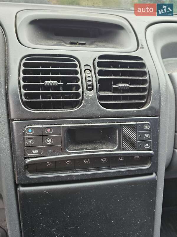 Универсал Renault Laguna 1997 в Киеве