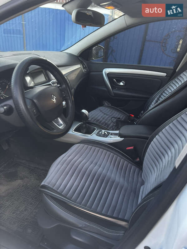 Ліфтбек Renault Laguna 2011 в Миколаєві