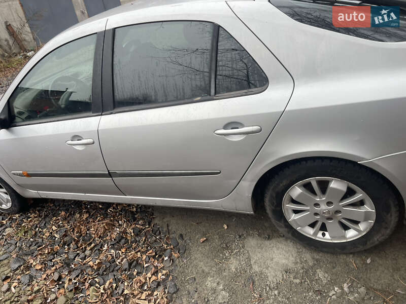 Ліфтбек Renault Laguna 2006 в Хмельницькому