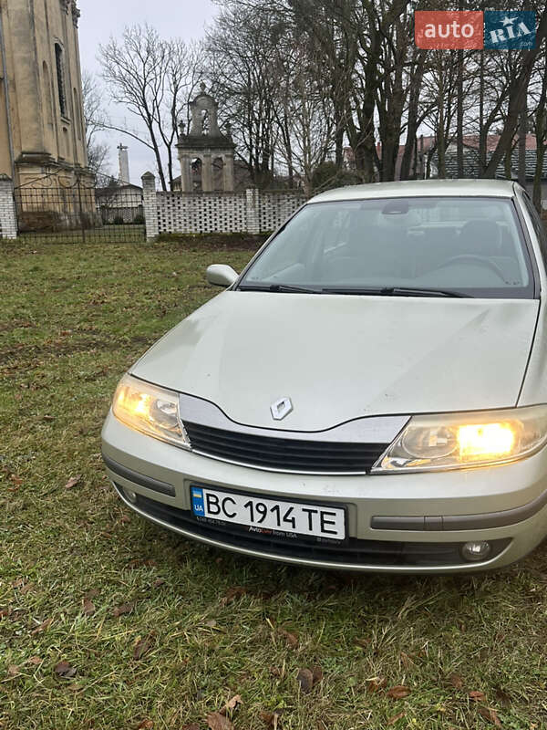 Лифтбек Renault Laguna 2001 в Львове