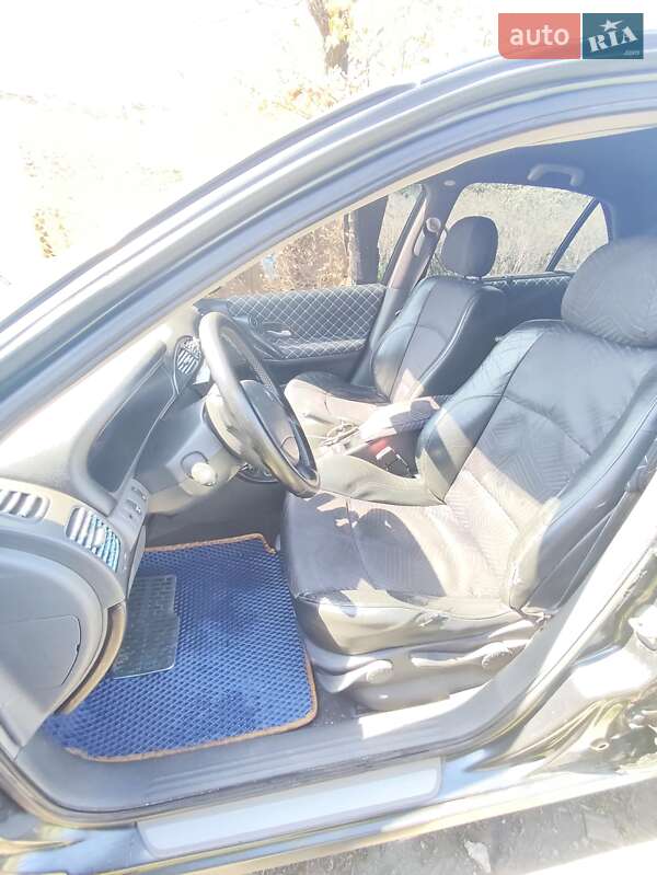 Лифтбек Renault Laguna 2001 в Кегичевке фото 4 Лифтбек Renault Laguna 2001 в Кегичевке