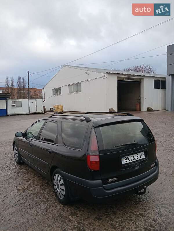 Универсал Renault Laguna 1996 в Ровно