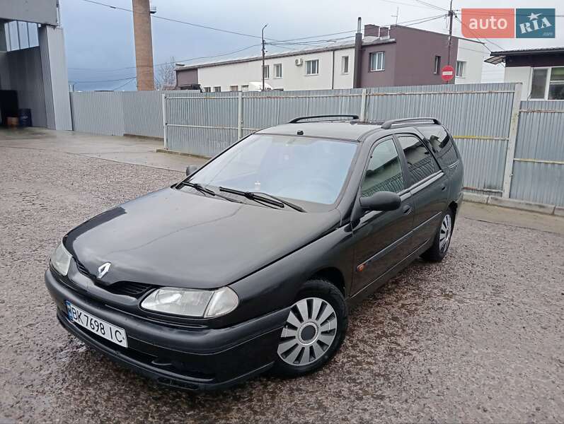 Универсал Renault Laguna 1996 в Ровно