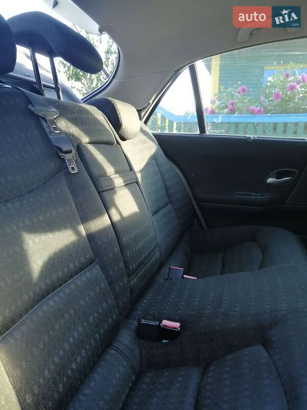 Лифтбек Renault Laguna 2007 в Корюковке фото 10 Лифтбек Renault Laguna 2007 в Корюковке