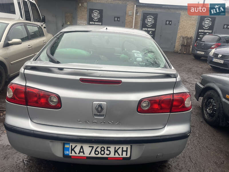 Лифтбек Renault Laguna 2005 в Киеве