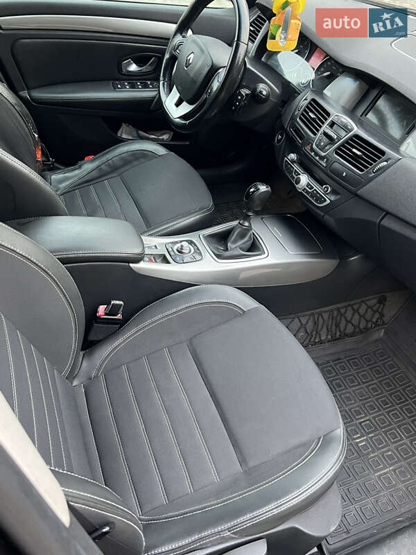 Лифтбек Renault Laguna 2010 в Львове фото 22 Лифтбек Renault Laguna 2010 в Львове