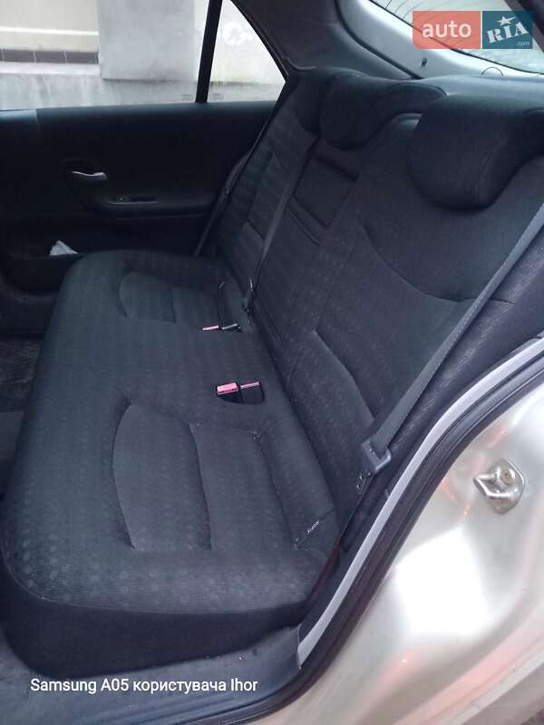 Лифтбек Renault Laguna 2005 в Тернополе