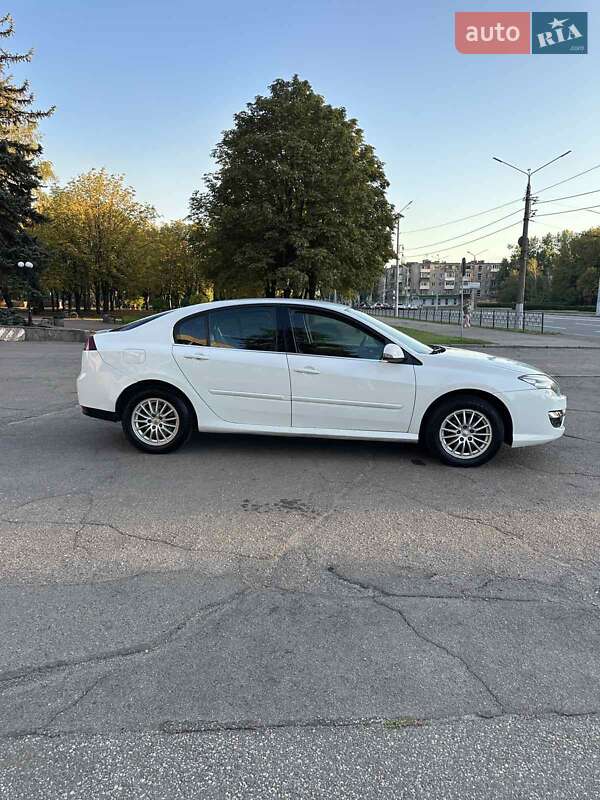 Ліфтбек Renault Laguna 2012 в Кривому Розі
