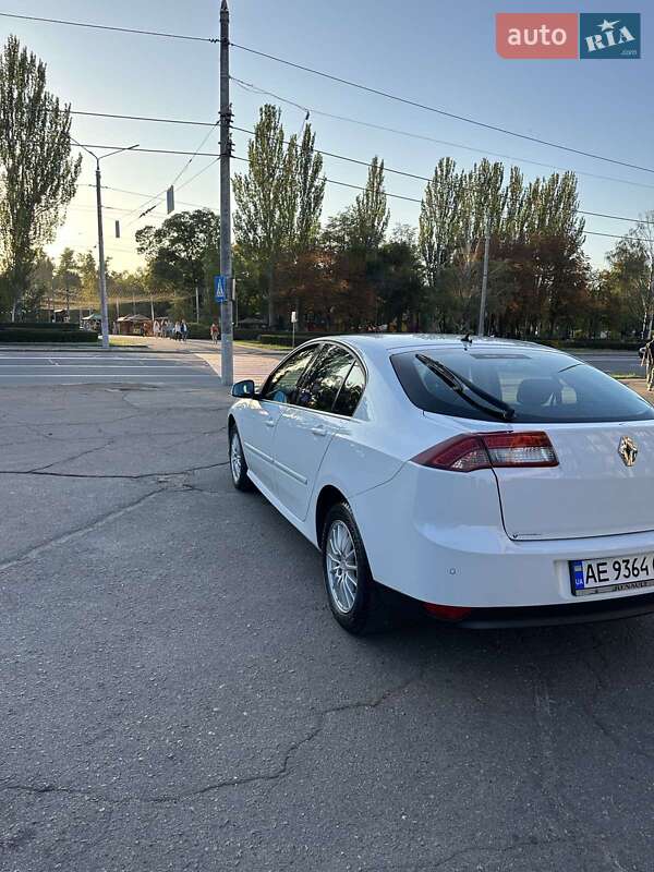 Ліфтбек Renault Laguna 2012 в Кривому Розі