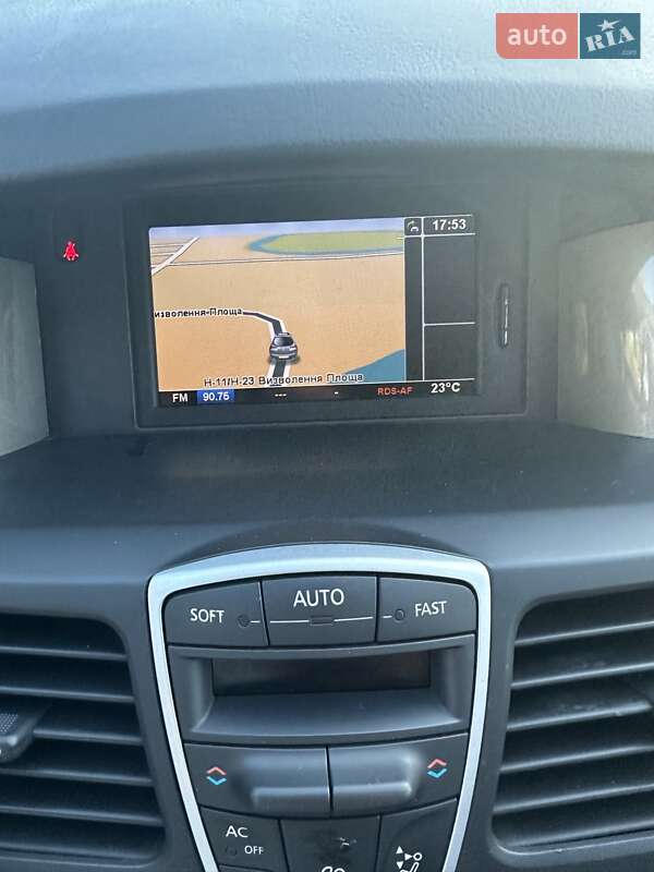 Ліфтбек Renault Laguna 2012 в Кривому Розі