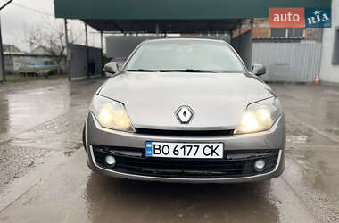 Лифтбек Renault Laguna 2008 в Теофиполе