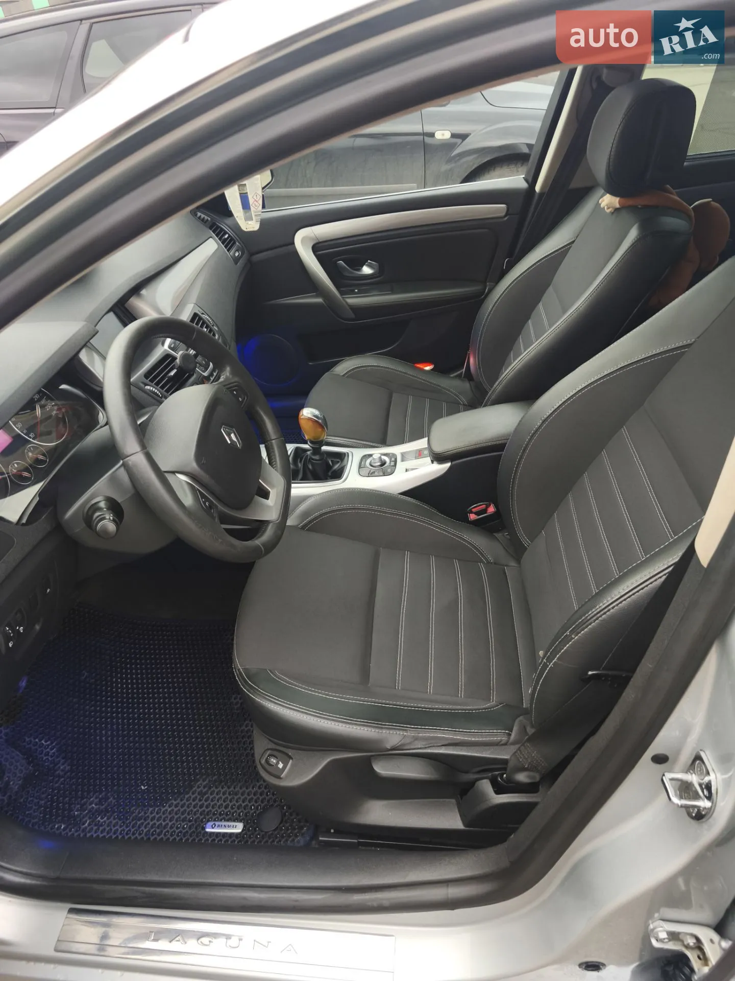2010 Renault Laguna - мініатюра 28