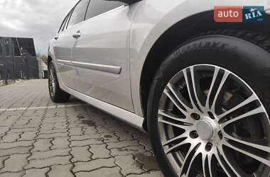 Универсал Renault Laguna 2011 в Калуше