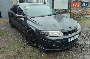 Лифтбек Renault Laguna 2001 в Могилев-Подольске