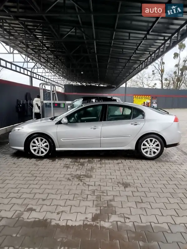 Renault Laguna