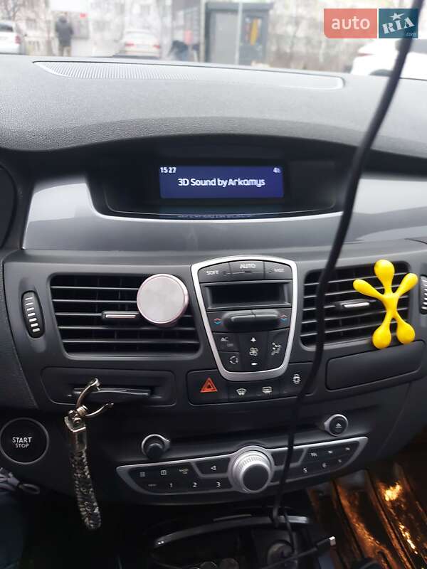 Ліфтбек Renault Laguna 2010 в Хмельницькому фото 12 Ліфтбек Renault Laguna 2010 в Хмельницькому