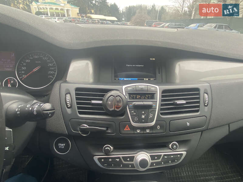 Универсал Renault Laguna 2011 в Умани