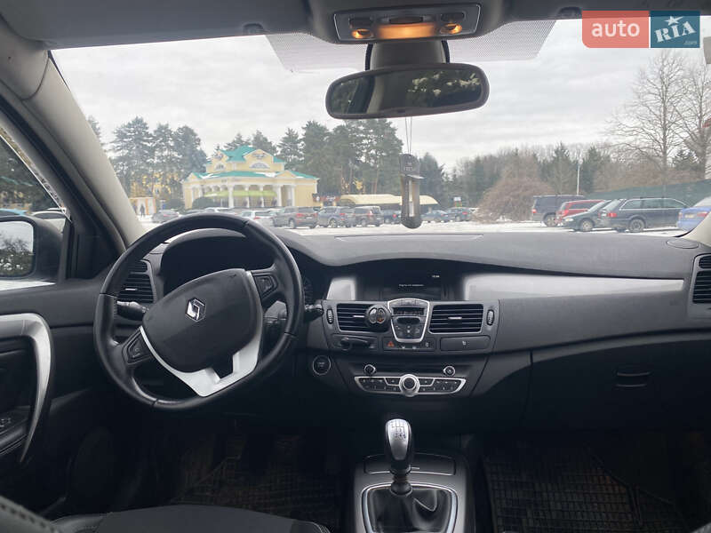 Универсал Renault Laguna 2011 в Умани