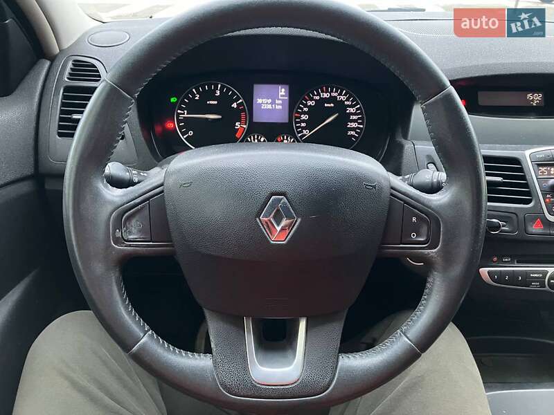 Ліфтбек Renault Laguna 2007 в Івано-Франківську