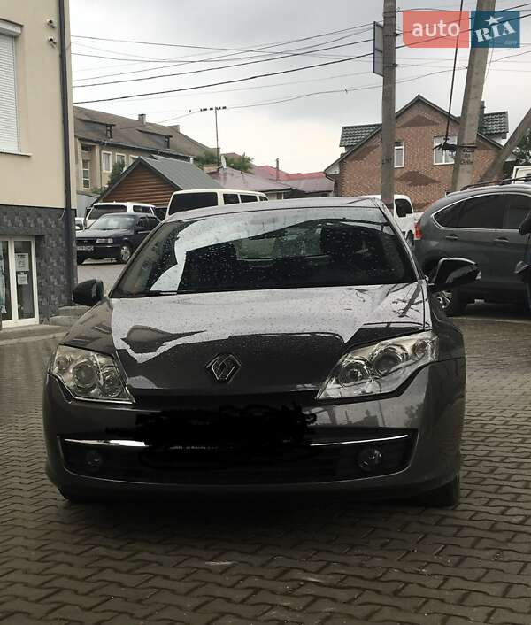 Лифтбек Renault Laguna 2010 в Ивано-Франковске