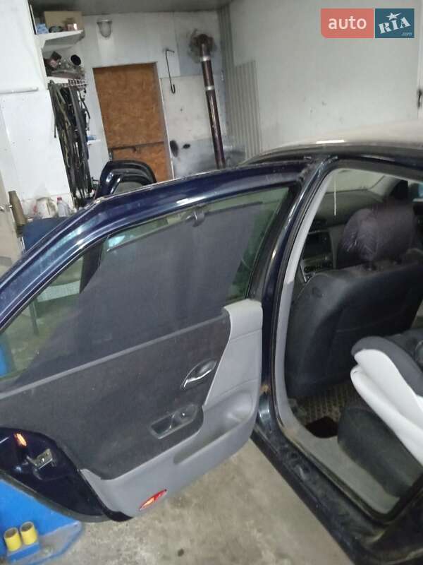 Лифтбек Renault Laguna 2001 в Одессе
