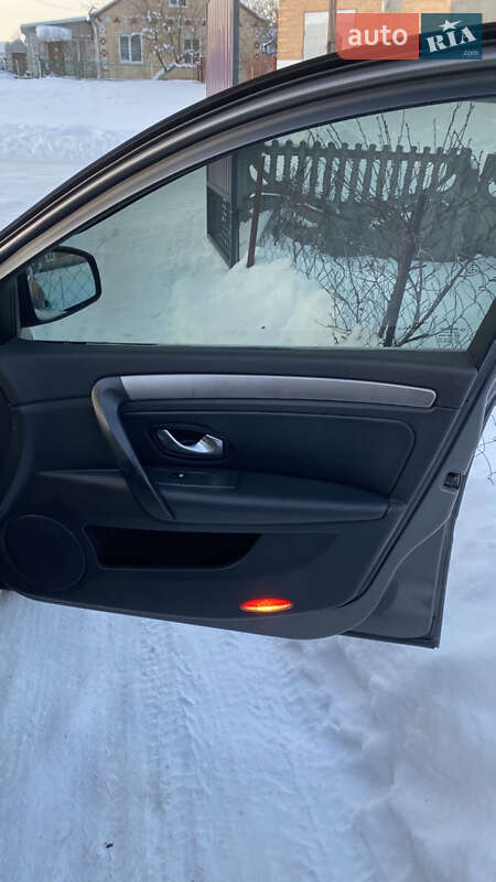 Лифтбек Renault Laguna 2007 в Волочиске