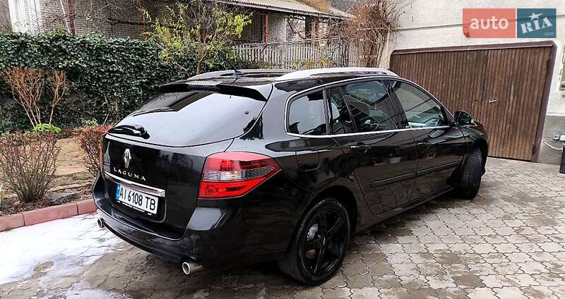 Универсал Renault Laguna 2010 в Вышгороде