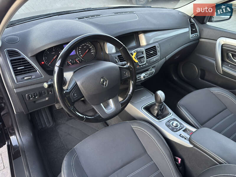 Универсал Renault Laguna 2011 в Стрые фото 55 Универсал Renault Laguna 2011 в Стрые
