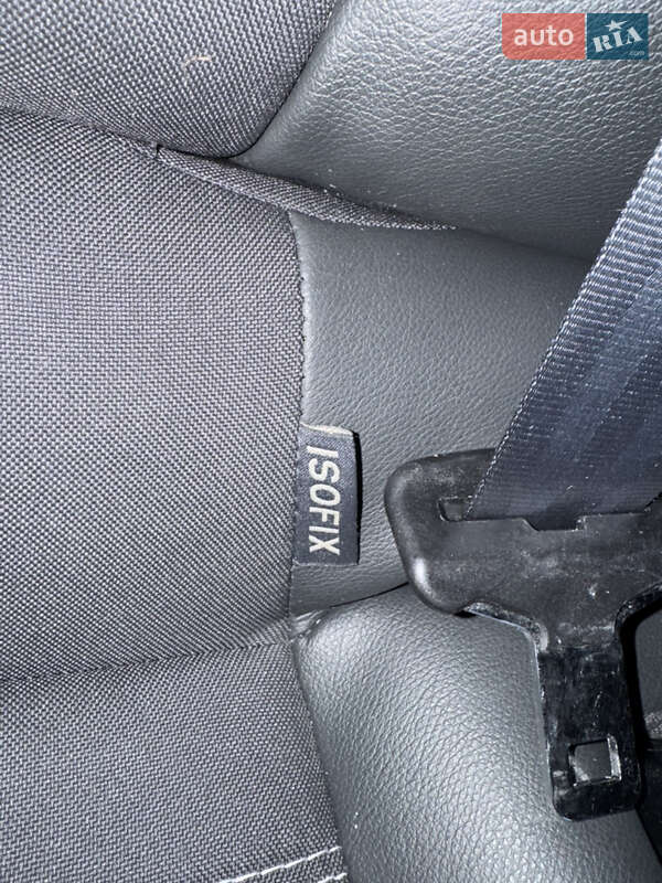 Универсал Renault Laguna 2011 в Стрые фото 61 Универсал Renault Laguna 2011 в Стрые