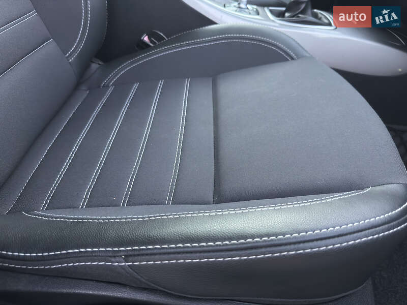 Универсал Renault Laguna 2011 в Стрые фото 66 Универсал Renault Laguna 2011 в Стрые