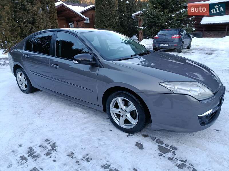 Лифтбек Renault Laguna 2008 в Сколе