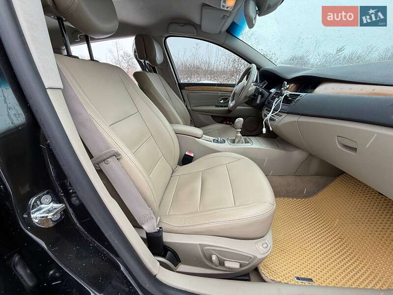 Универсал Renault Laguna 2008 в Каменец-Подольском фото 11 Универсал Renault Laguna 2008 в Каменец-Подольском