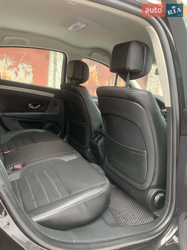 Лифтбек Renault Laguna 2014 в Хмельницком фото 10 Лифтбек Renault Laguna 2014 в Хмельницком