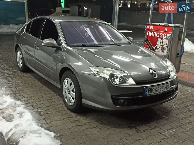 Лифтбек Renault Laguna 2008 в Ровно фото Лифтбек Renault Laguna 2008 в Ровно