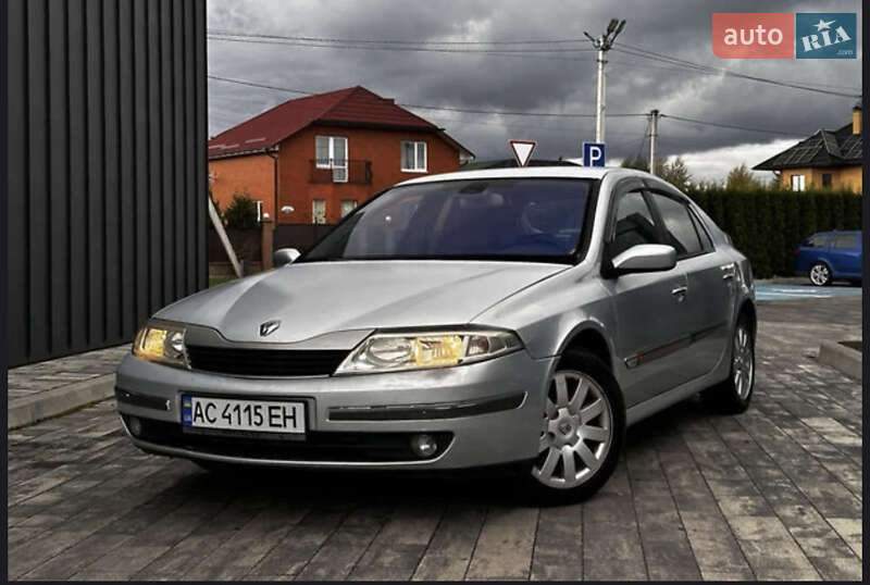 Лифтбек Renault Laguna 2002 в Ровно