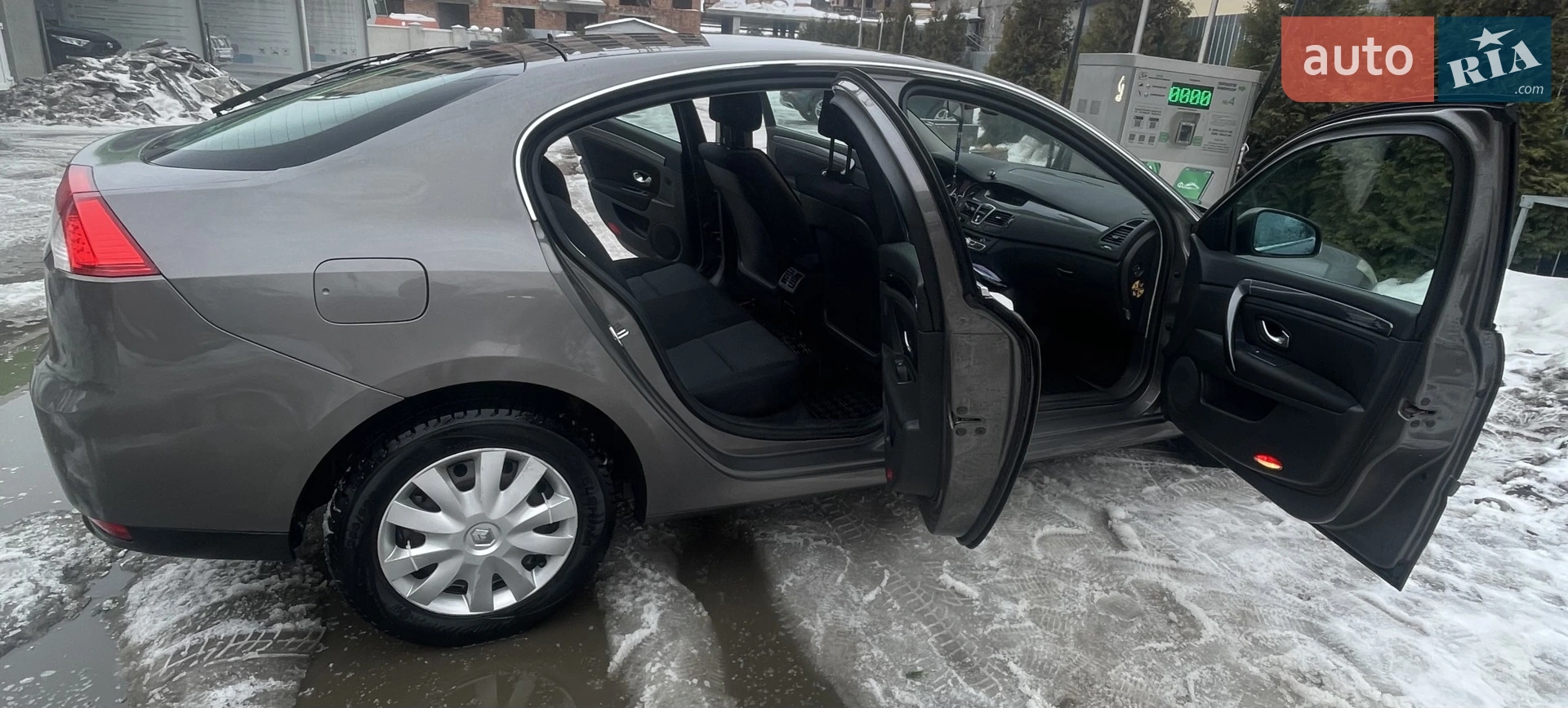 2010 Renault Laguna - мініатюра 15