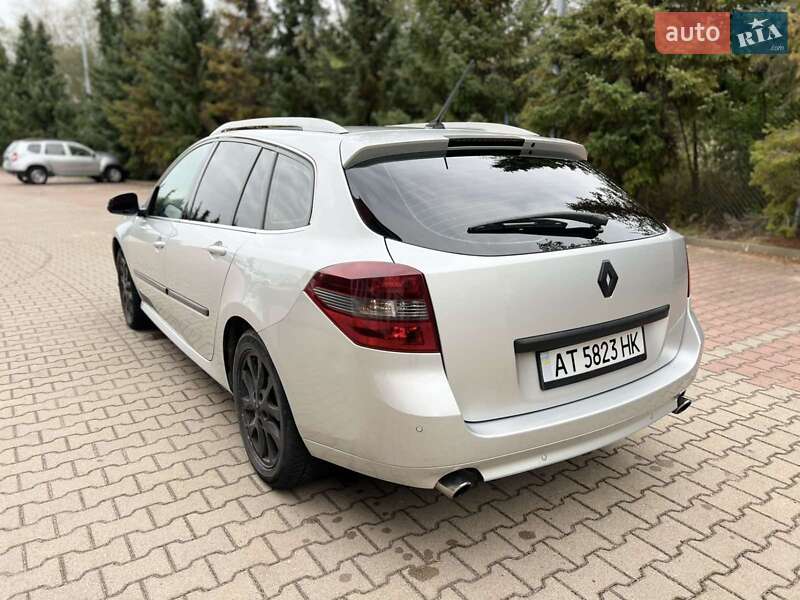 Универсал Renault Laguna 2009 в Тульчине