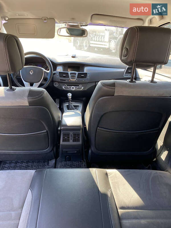 Універсал Renault Laguna 2012 в Василькові фото 5 Універсал Renault Laguna 2012 в Василькові