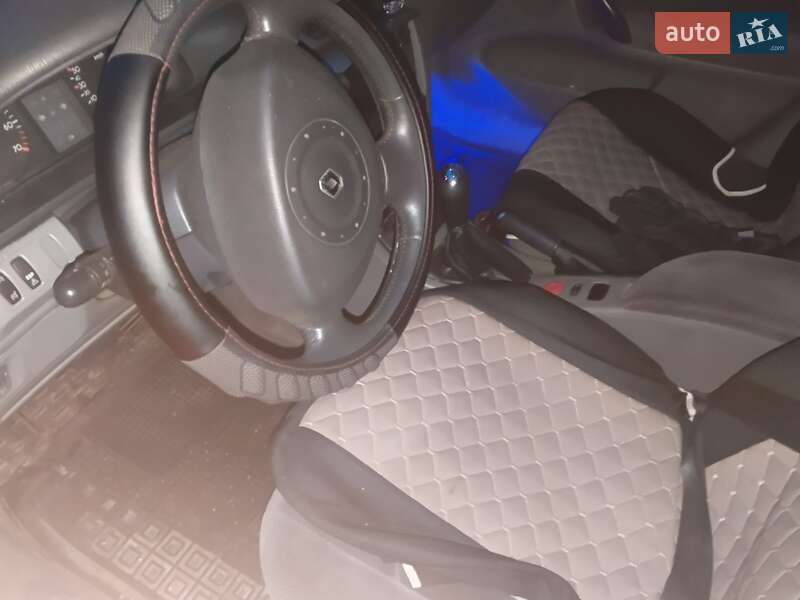 Универсал Renault Laguna 2002 в Старой Синяве фото 6 Универсал Renault Laguna 2002 в Старой Синяве