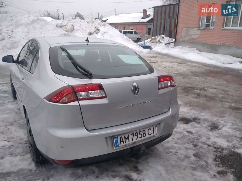 Лифтбек Renault Laguna 2011 в Житомире