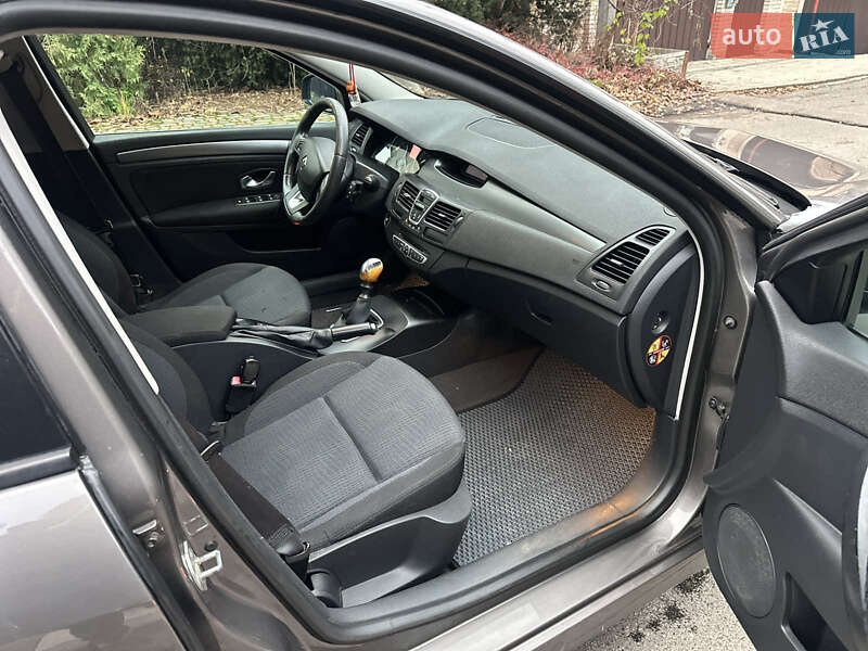 Универсал Renault Laguna 2008 в Дубно