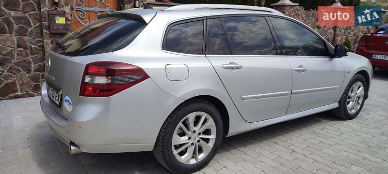 Універсал Renault Laguna 2014 в Надвірній