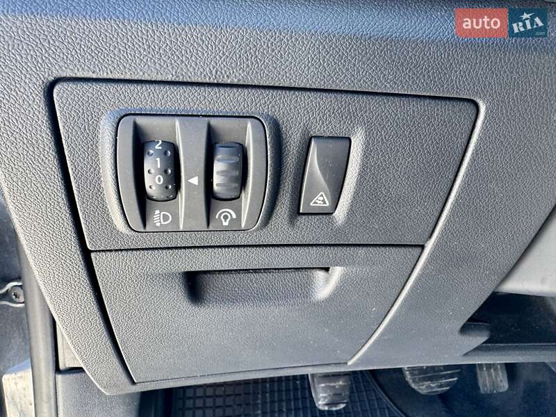 Лифтбек Renault Laguna 2010 в Киеве