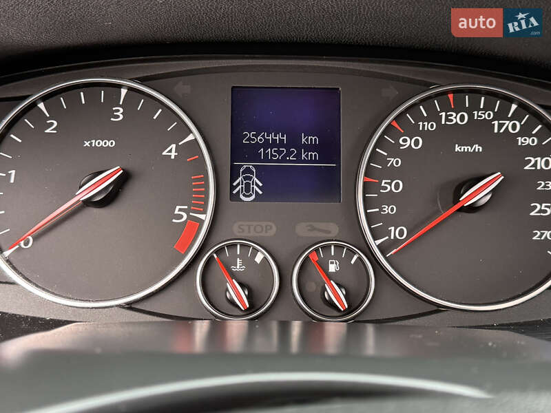 Универсал Renault Laguna 2011 в Ивано-Франковске фото 14 Универсал Renault Laguna 2011 в Ивано-Франковске