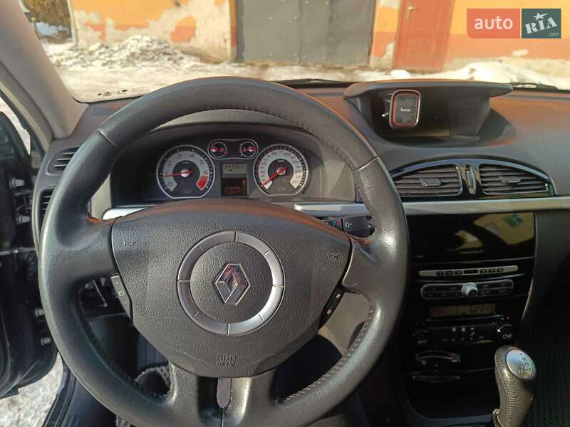Универсал Renault Laguna 2005 в Тернополе фото 48 Универсал Renault Laguna 2005 в Тернополе