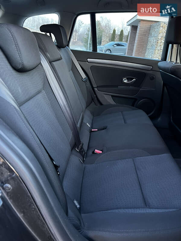 Універсал Renault Laguna 2011 в Стрию