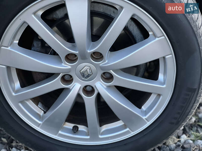 Універсал Renault Laguna 2011 в Стрию