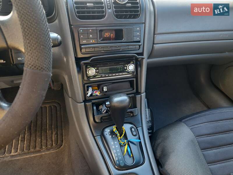 Лифтбек Renault Laguna 1995 в Ровно