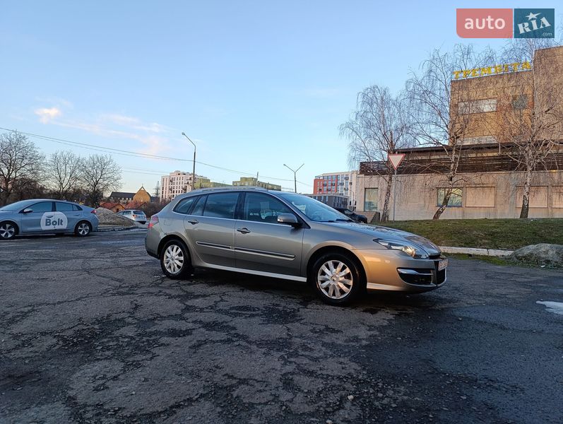 Универсал Renault Laguna 2012 в Львове
